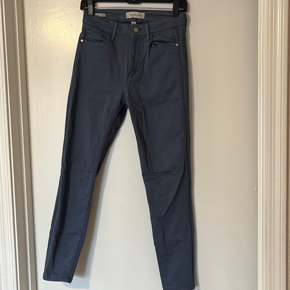 CKJ high rise blue color denim